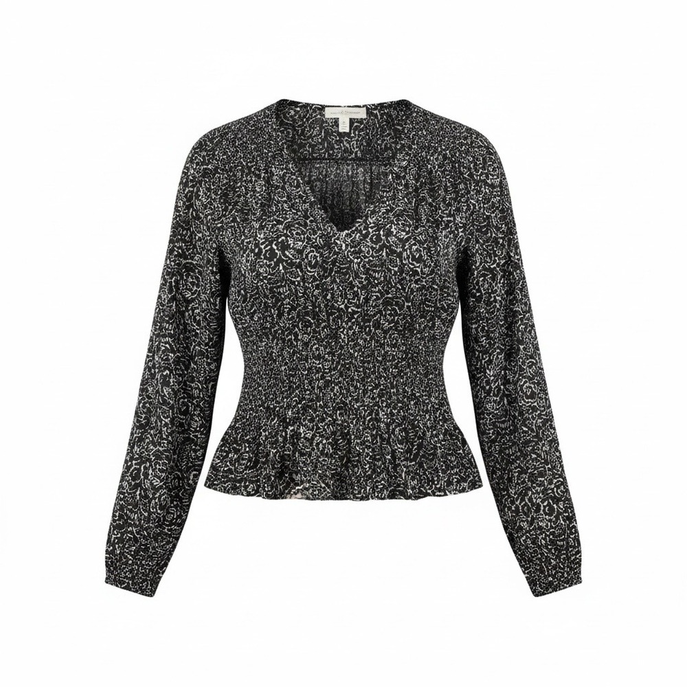 Universal Thread Black White Floral Smocked Peplum‎ Top Long Sleeve NWT Large
